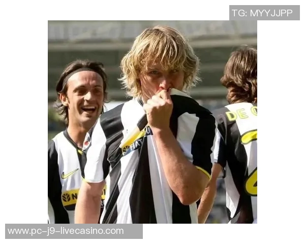 职业足球的魅力与挑战如何塑造运动员的未来与职业生涯发展 职业足球的魅力与挑战如何塑造运动员的未来与职业生涯发展